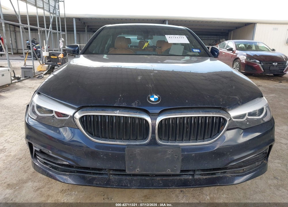 2018 BMW 530E VIN: WBAJB1C59JB084415