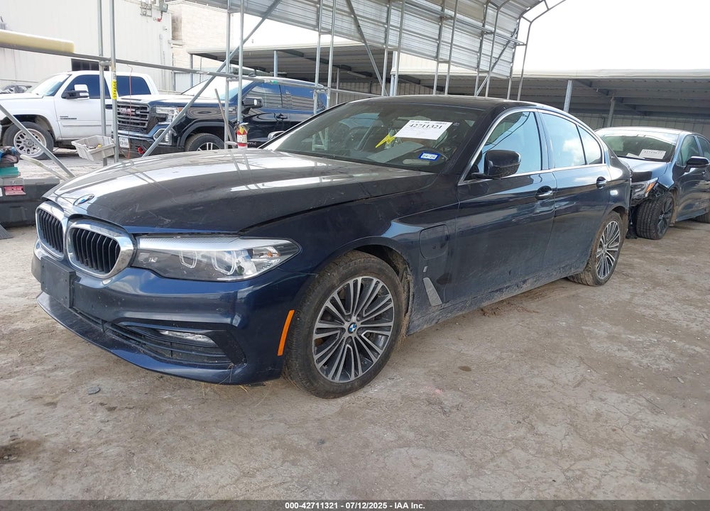 2018 BMW 530E VIN: WBAJB1C59JB084415