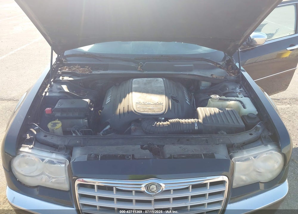 2007 CHRYSLER 300C VIN: 2C3KA63H57H813645