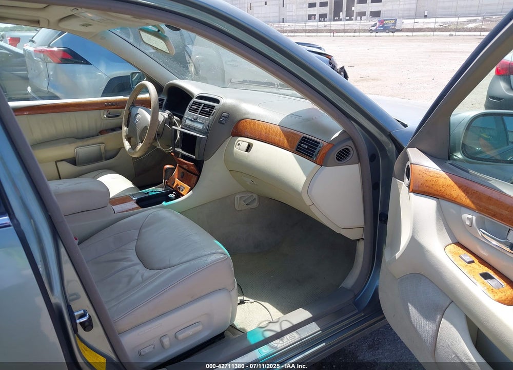 2001 LEXUS LS 430 VIN: JTHBN30F910041792