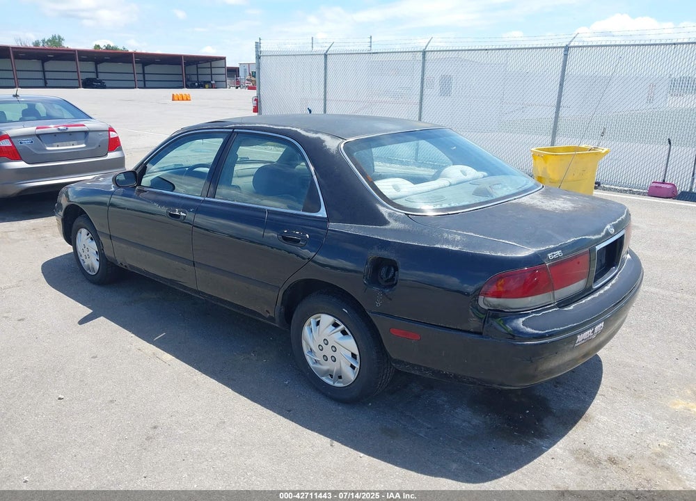 1996 MAZDA 626 DX/LX VIN: 1YVGE22C2T5556900
