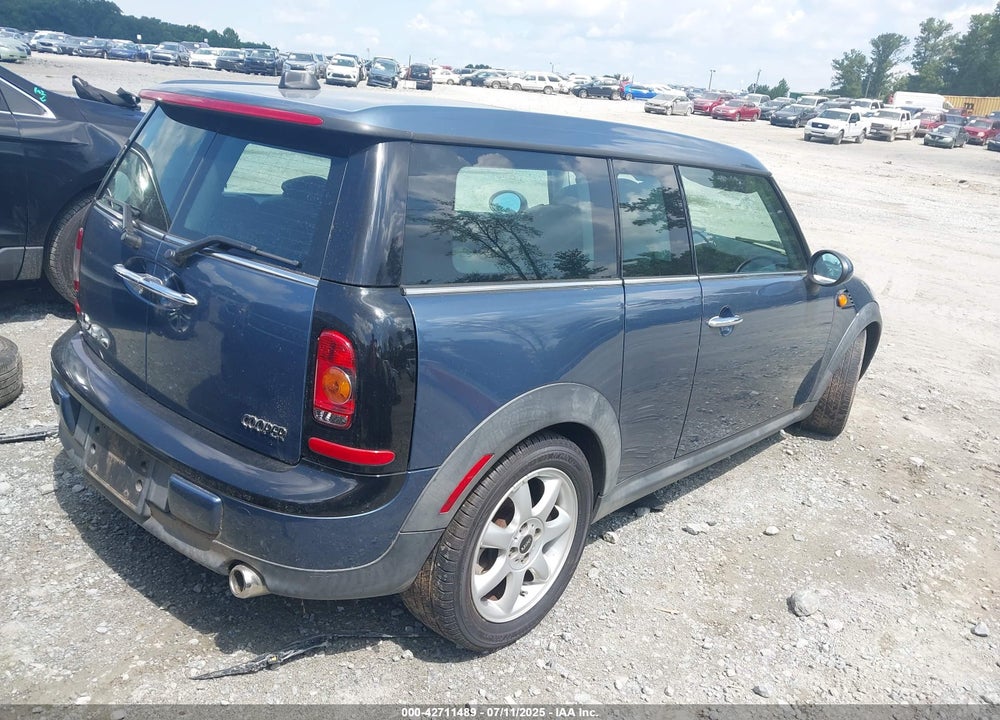 2009 MINI COOPER CLUBMAN VIN: WMWML33549TX36210