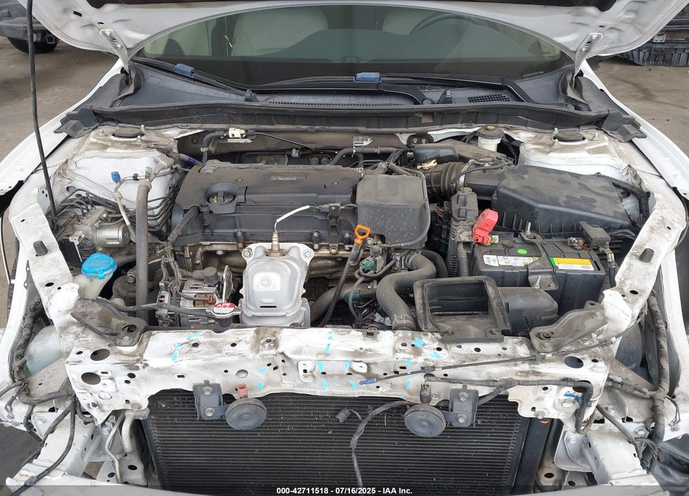 2017 HONDA ACCORD VIN: 1HGCR2F32HA020466