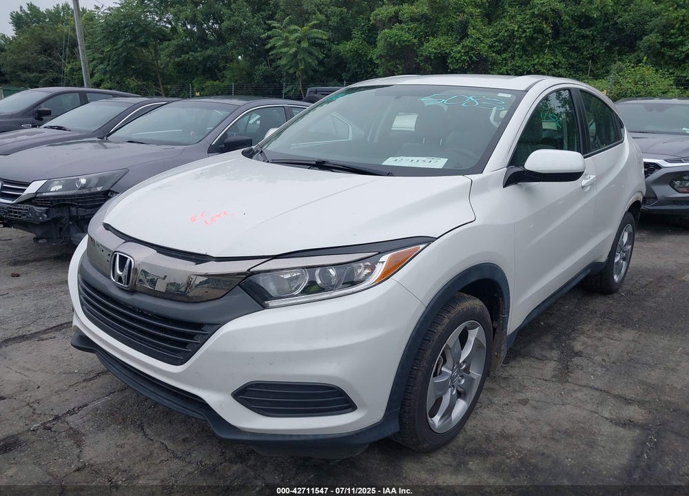 2022 HONDA HR-V VIN: 3CZRU5H38NM745083