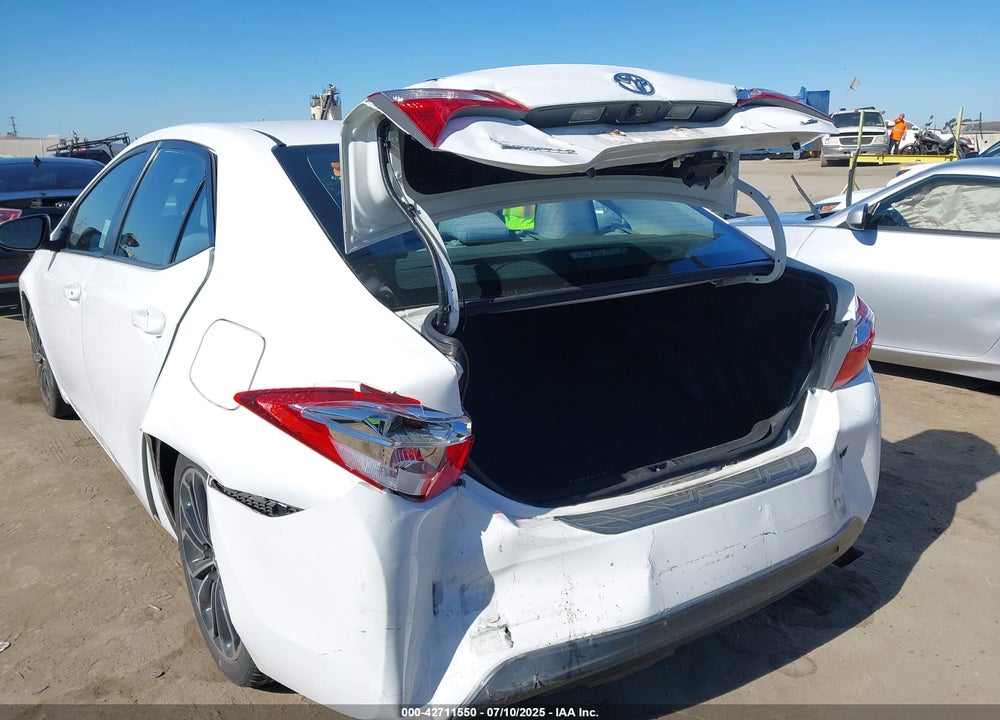 2014 TOYOTA COROLLA VIN: 5YFBURHE9EP055738
