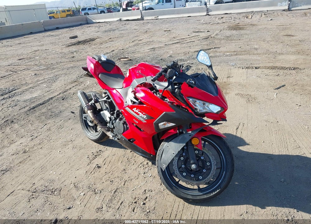 2021 KAWASAKI EX400 VIN: JKAEXKH15MDAB9421