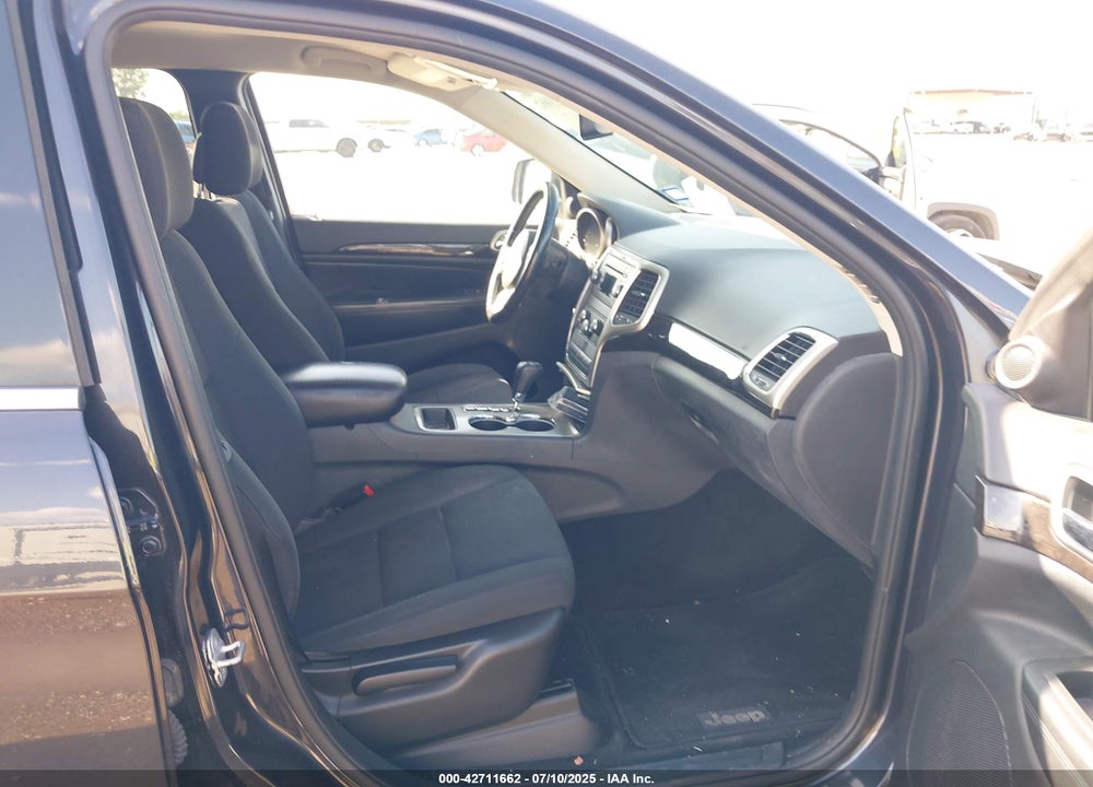 2012 JEEP GRAND CHEROKEE VIN: 1C4RJEAG0CC334240