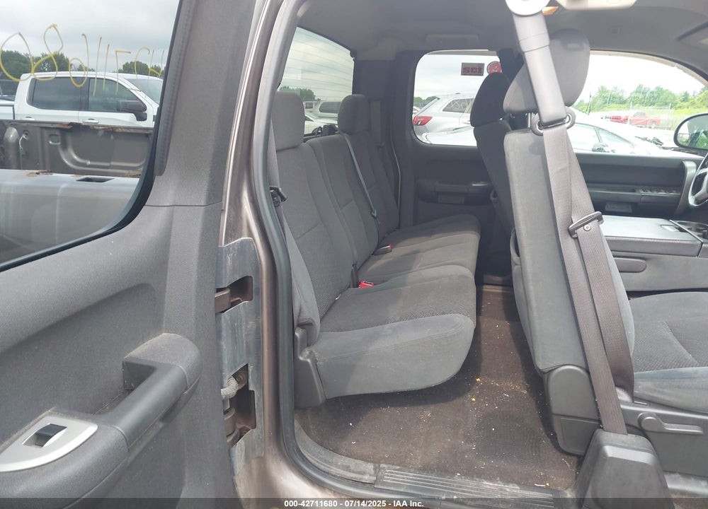 2008 CHEVROLET SILVERADO 1500 LT1 VIN: 2GCEK19J681314107