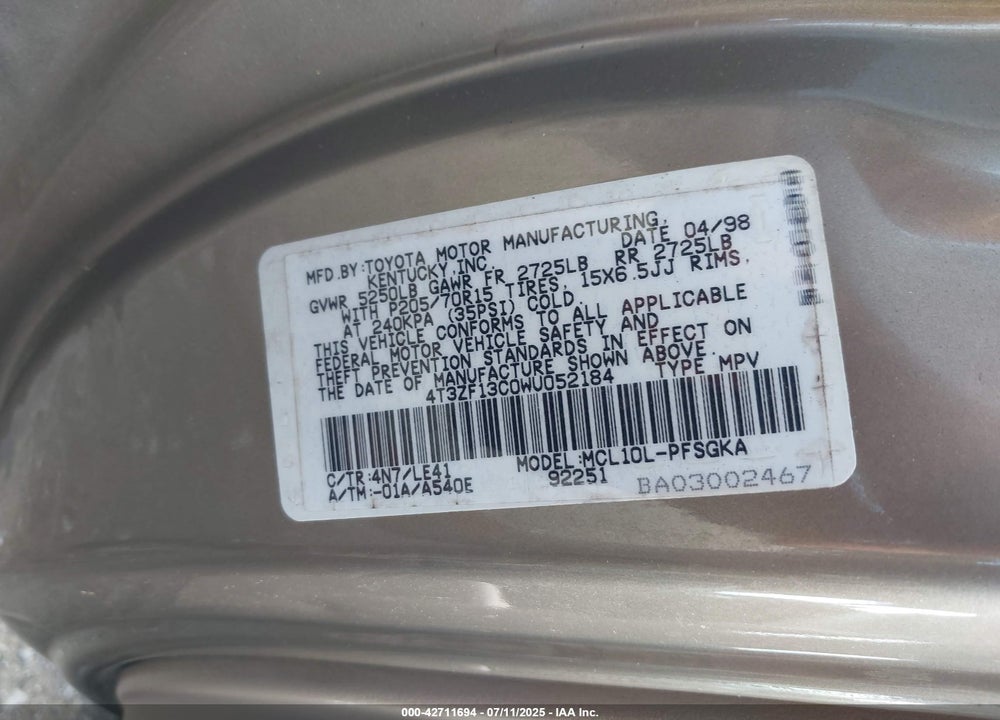 1998 TOYOTA SIENNA VIN: 4T3ZF13C0WU052184