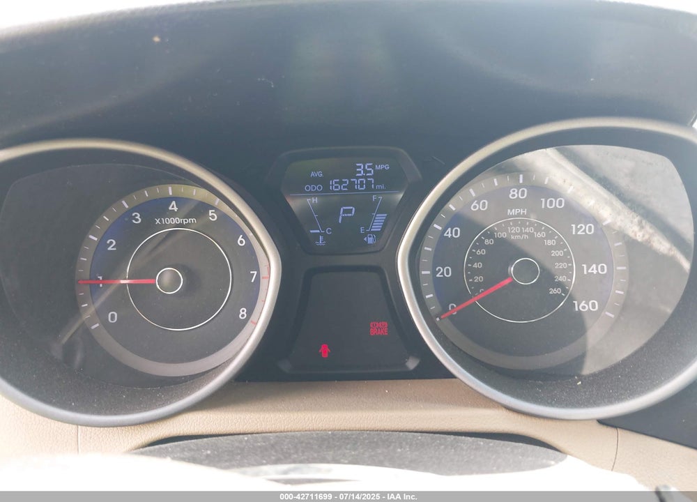 2013 HYUNDAI ELANTRA VIN: KMHDH4AE0DU759673