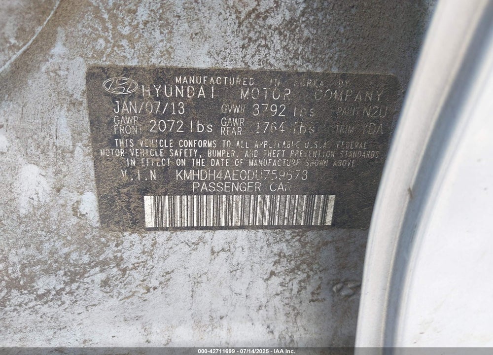 2013 HYUNDAI ELANTRA VIN: KMHDH4AE0DU759673