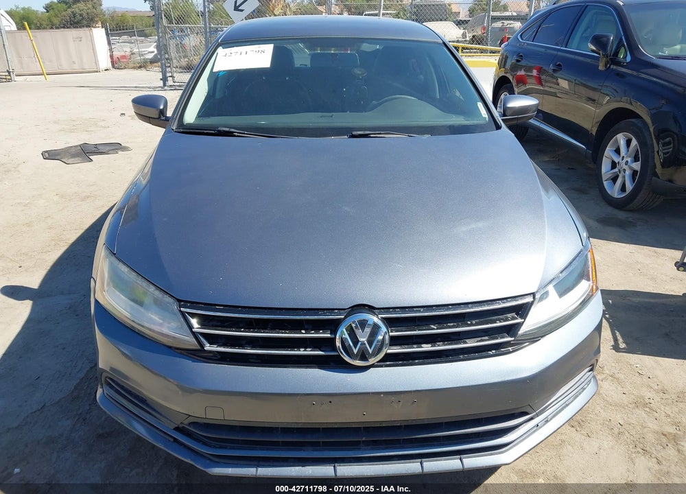 2017 VOLKSWAGEN JETTA VIN: 3VW2B7AJ0HM352245