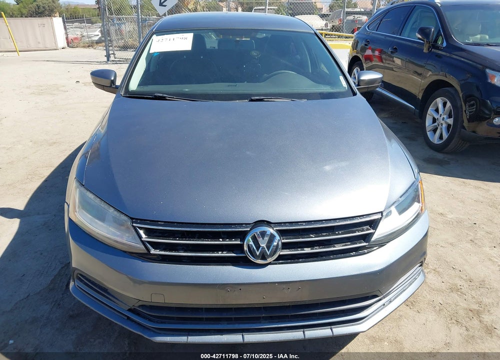 2017 VOLKSWAGEN JETTA VIN: 3VW2B7AJ0HM352245