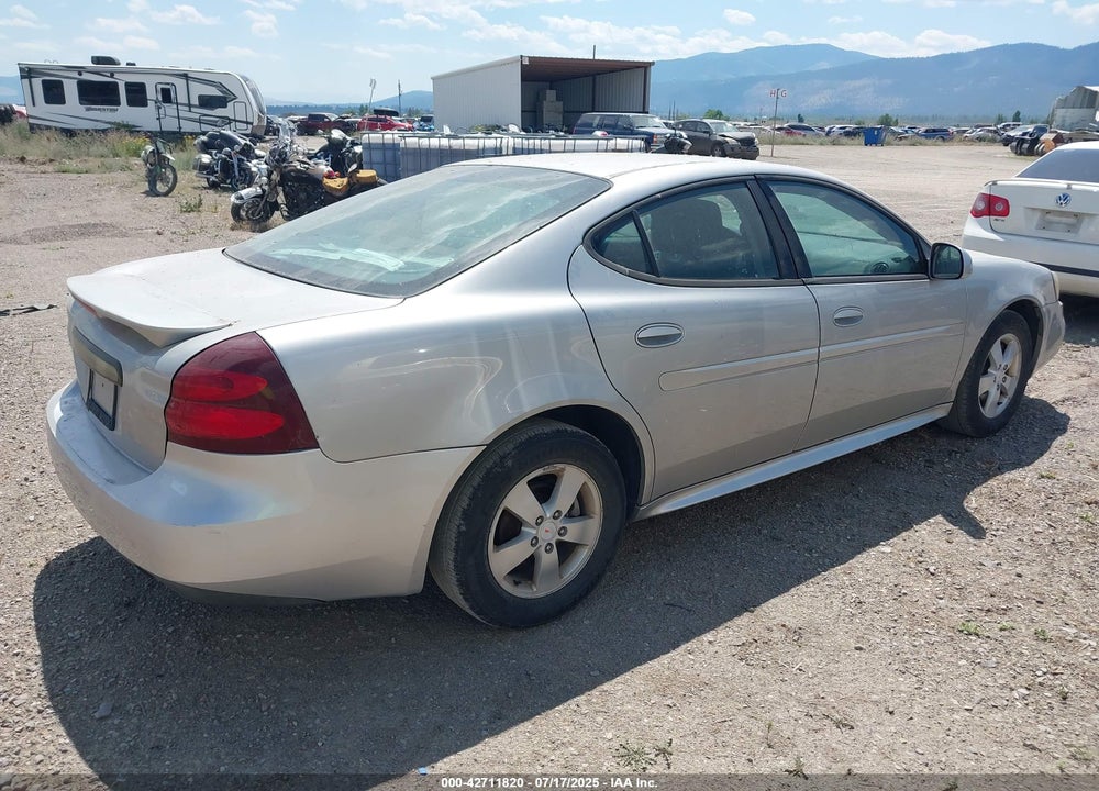 2008 PONTIAC GRAND PRIX VIN: 2G2WP552X81102908