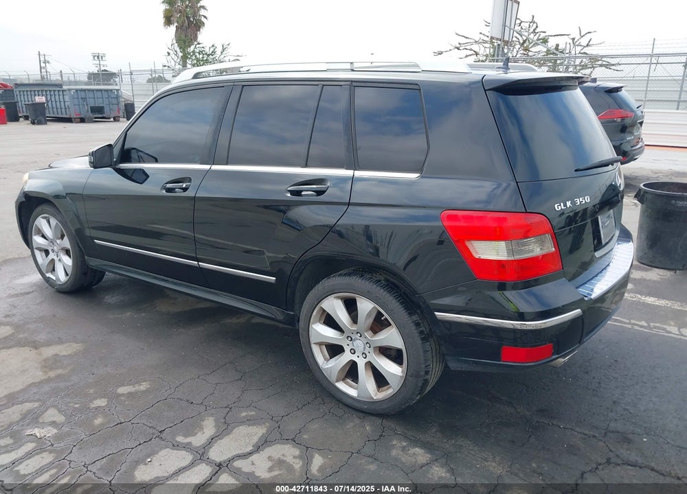 2011 MERCEDES-BENZ GLK-CLASS VIN: WDCGG5GB2BF563088