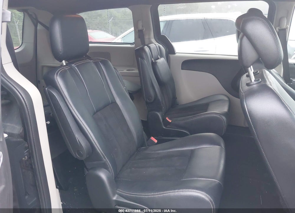 2017 DODGE GRAND CARAVAN SXT VIN: 2C4RDGCG0HR859622
