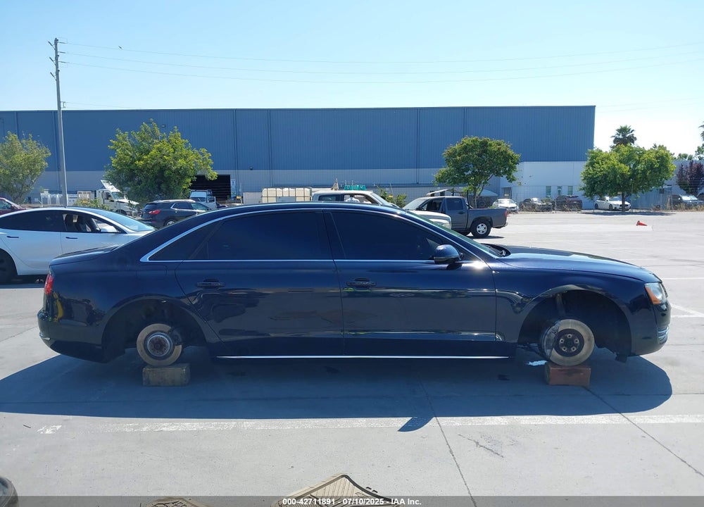 2012 AUDI A8 L VIN: WAURVAFD4CN016182
