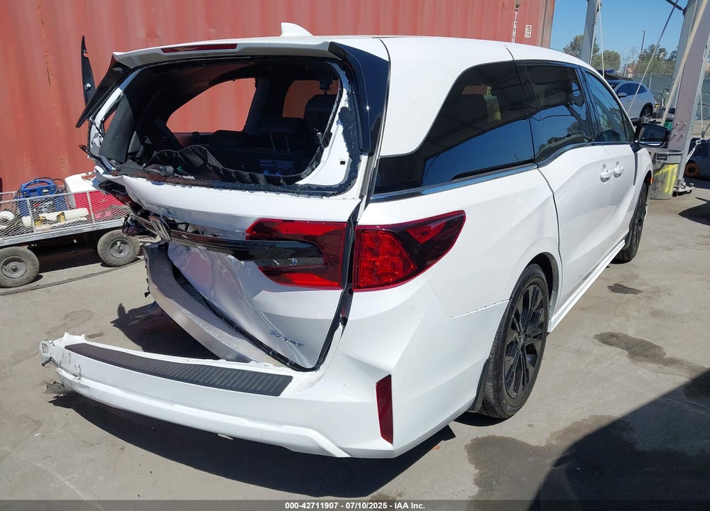 2025 HONDA ODYSSEY SPORT-L VIN: 5FNRL6H72SB019298