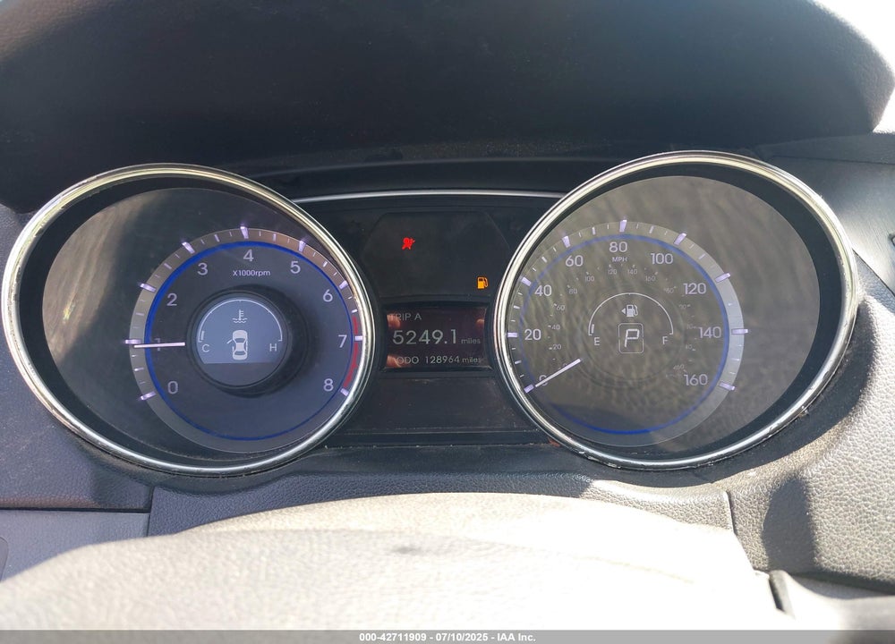 2012 HYUNDAI SONATA VIN: 5NPEB4AC5CH341529