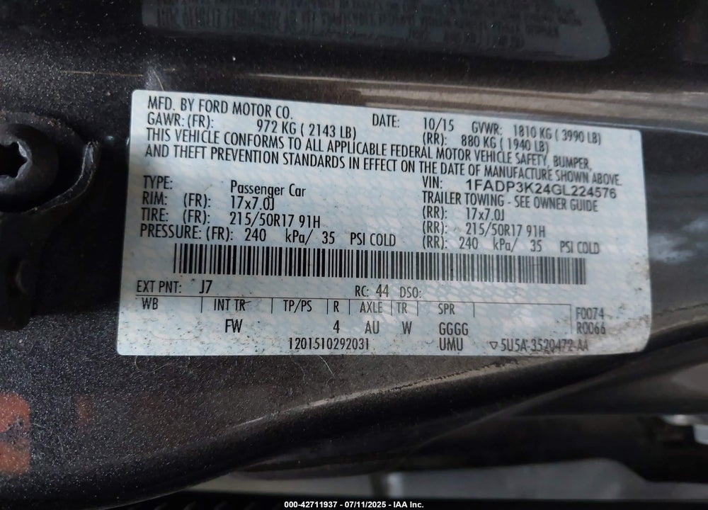 2016 FORD FOCUS VIN: 1FADP3K24GL224576