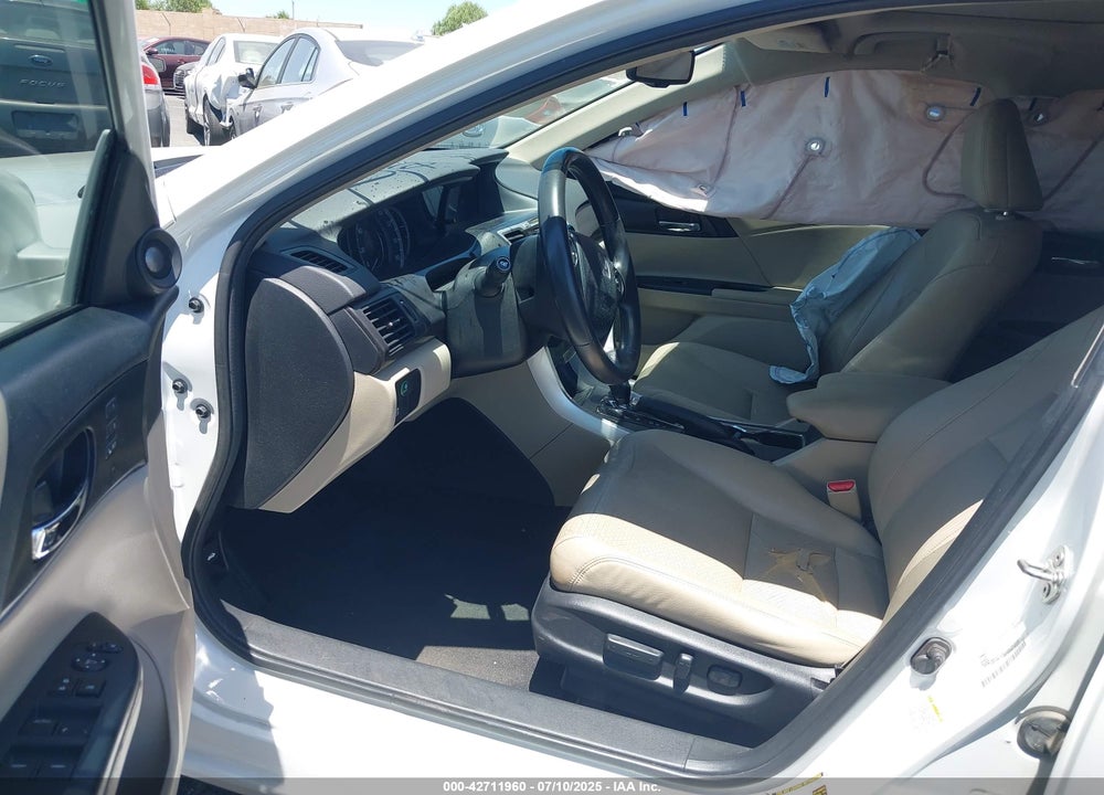 2014 HONDA ACCORD EX-L VIN: 1HGCR2F8XEA019850