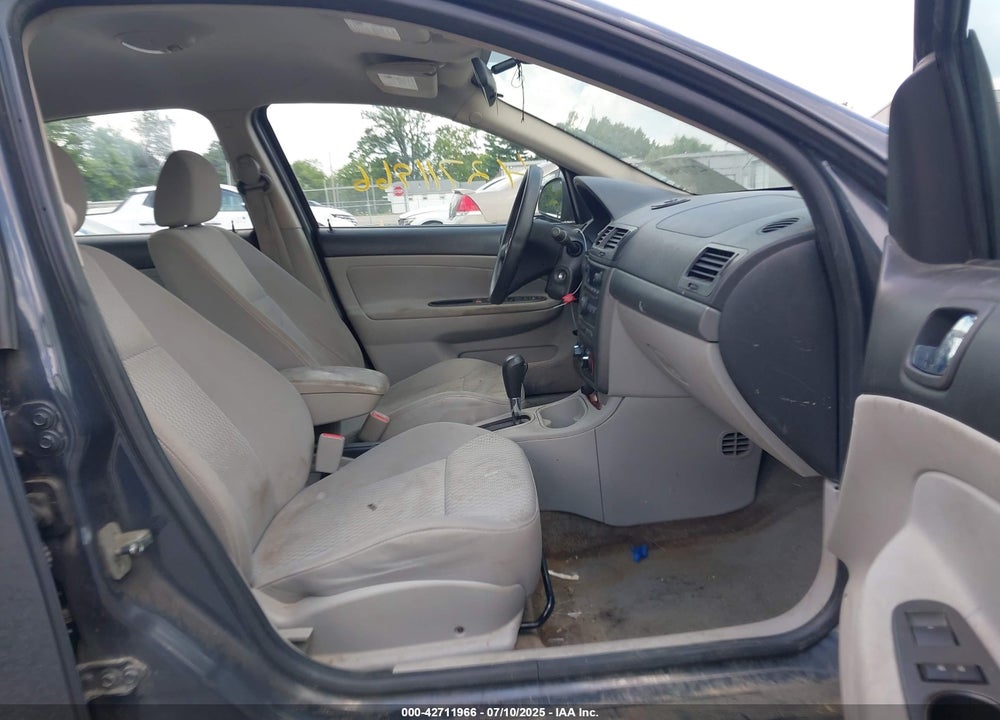 2008 CHEVROLET COBALT VIN: 1G1AL58F087180805