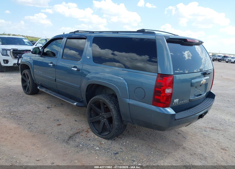 2008 CHEVROLET SUBURBAN 1500 LT VIN: 3GNFK16368G253088