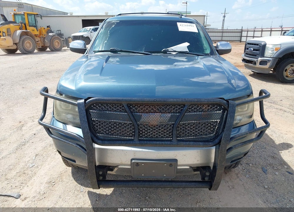 2008 CHEVROLET SUBURBAN 1500 LT VIN: 3GNFK16368G253088