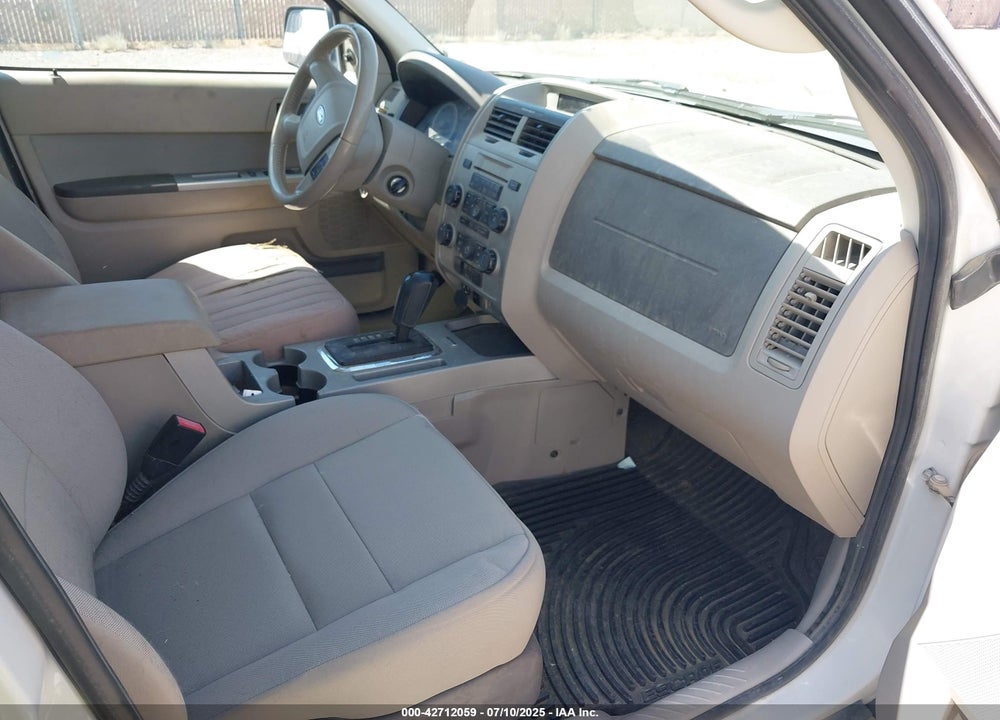 2011 FORD ESCAPE XLT VIN: 1FMCU9DGXBKA93027