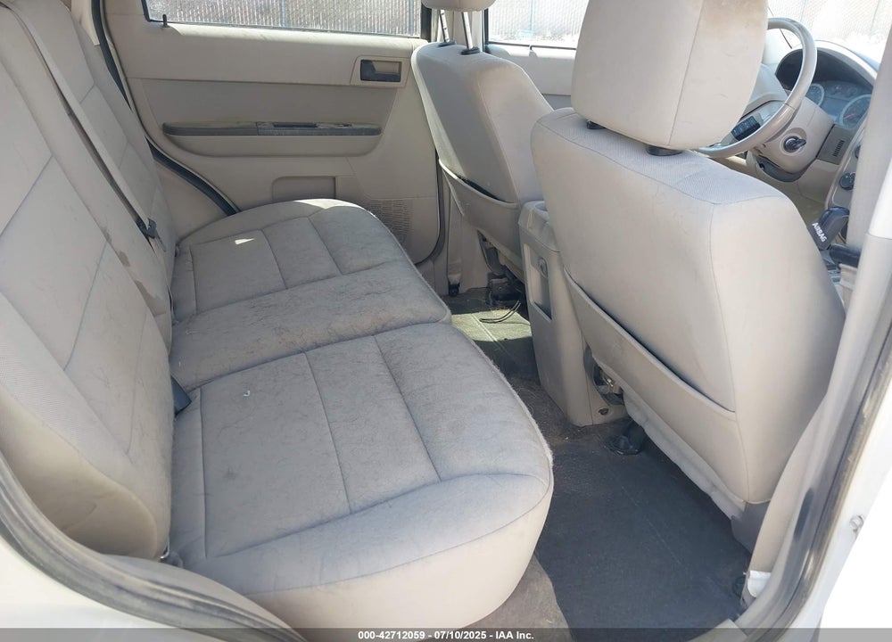 2011 FORD ESCAPE XLT VIN: 1FMCU9DGXBKA93027