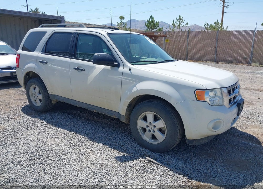 2011 FORD ESCAPE XLT VIN: 1FMCU9DGXBKA93027