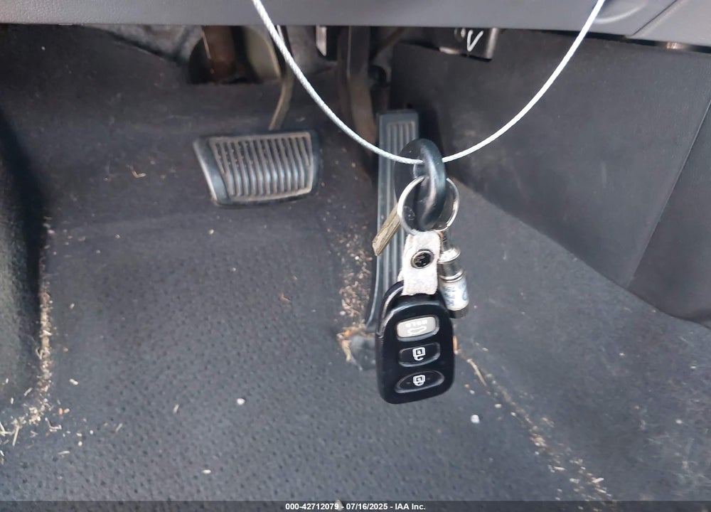 2011 HYUNDAI SONATA GLS VIN: 5NPEB4AC8BH006635