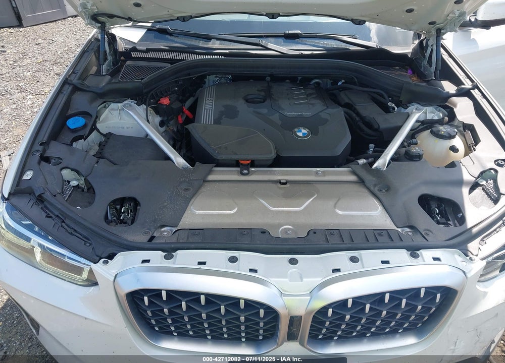 2024 BMW X4 VIN: 5UX33DT02R9W73855