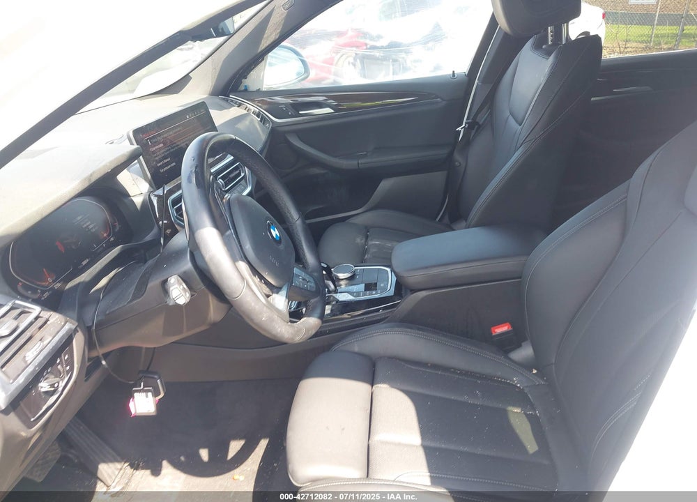 2024 BMW X4 VIN: 5UX33DT02R9W73855