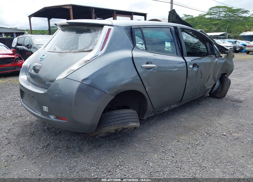 2015 NISSAN LEAF VIN: 1N4AZ0CP3FC316444