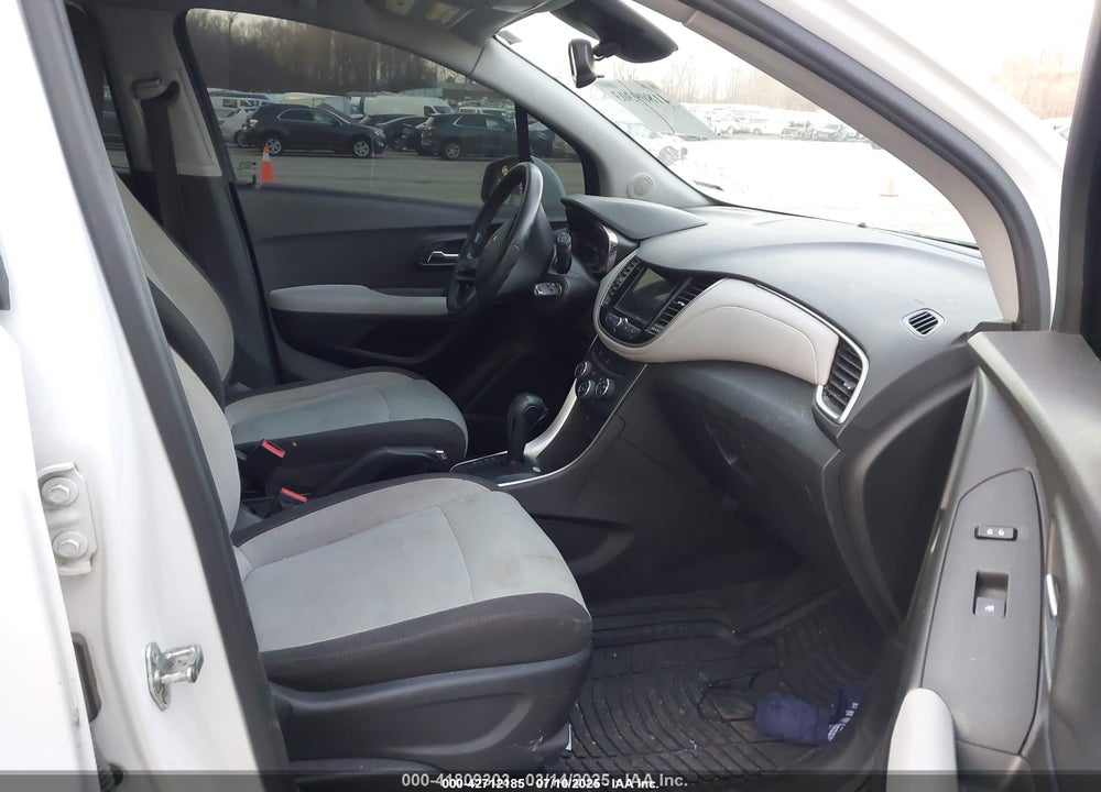 2018 CHEVROLET TRAX VIN: 3GNCJKSB0JL231433