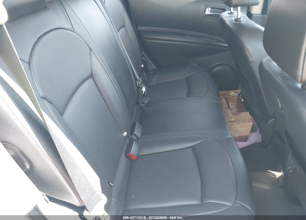 2011 NISSAN ROGUE VIN: JN8AS5MV8BW679232