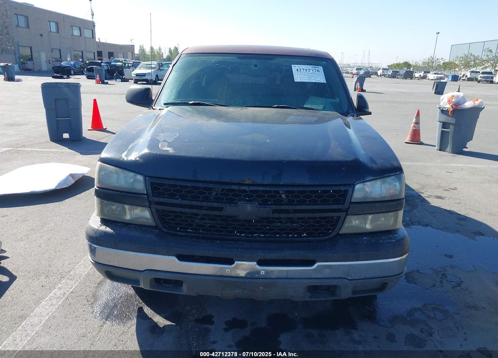 2003 CHEVROLET SILVERADO 1500 LS VIN: 2GCEC19V231398869
