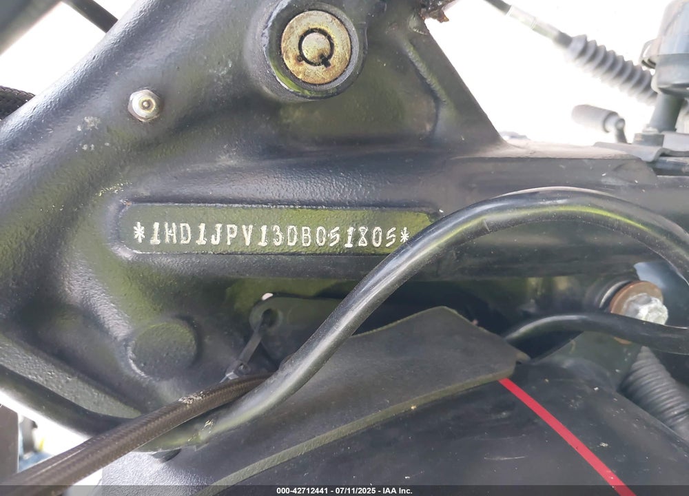 2013 HARLEY-DAVIDSON FXS BLACKLINE VIN: 1HD1JPV13DB051805
