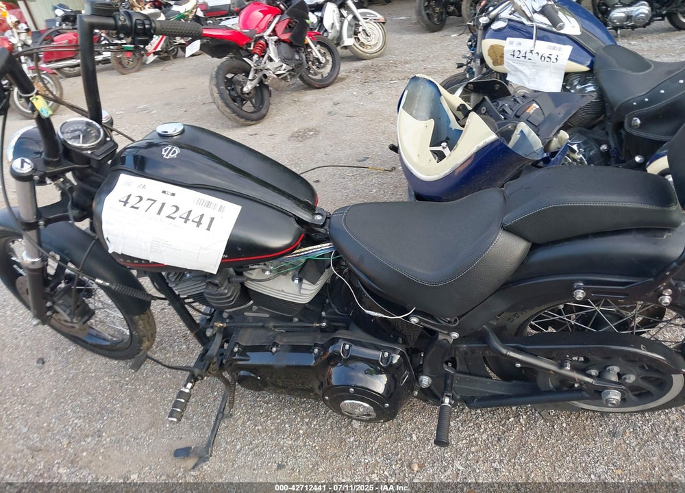 2013 HARLEY-DAVIDSON FXS BLACKLINE VIN: 1HD1JPV13DB051805