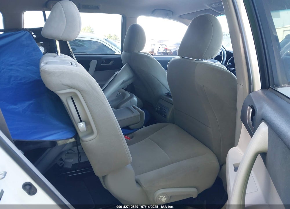 2013 TOYOTA HIGHLANDER VIN: 5TDZA3EH4DS035826