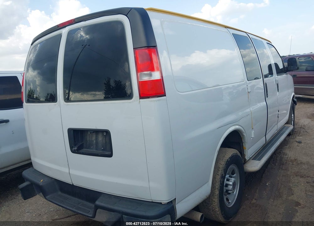 2020 GMC SAVANA CARGO RWD 2500 REGULAR WHEELBASE WORK VAN VIN: 1GTW7AFG0L1268593