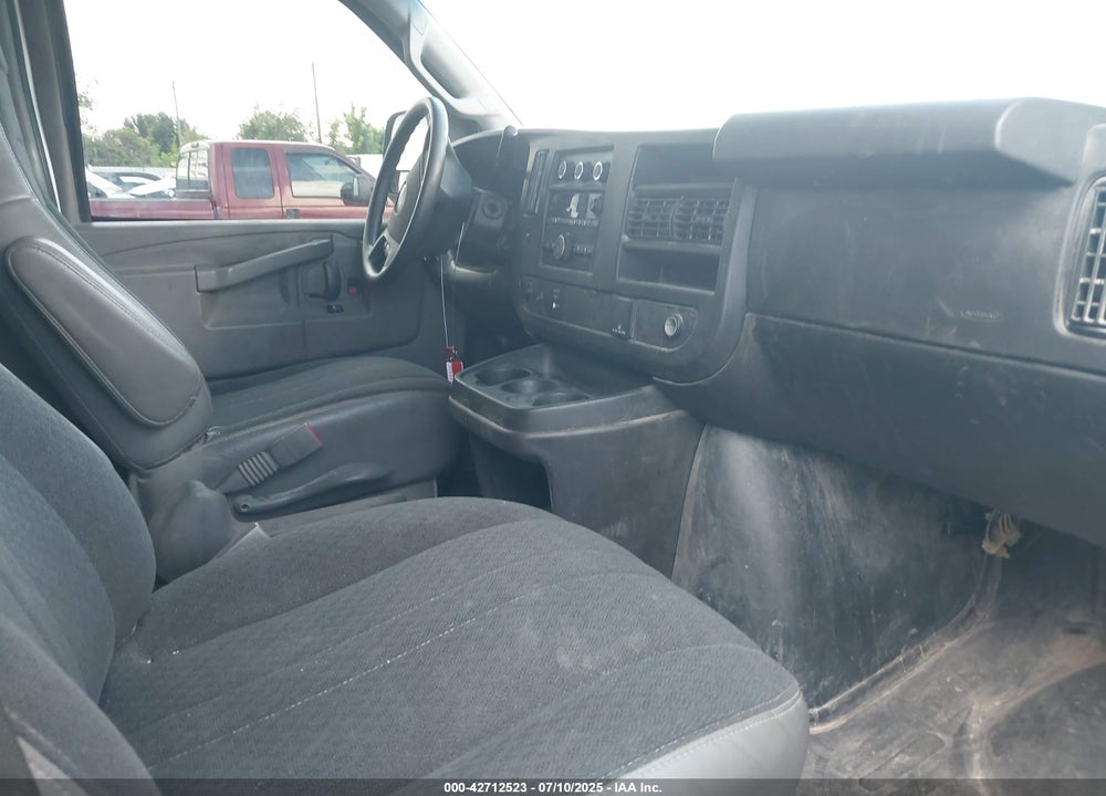 2020 GMC SAVANA CARGO RWD 2500 REGULAR WHEELBASE WORK VAN VIN: 1GTW7AFG0L1268593