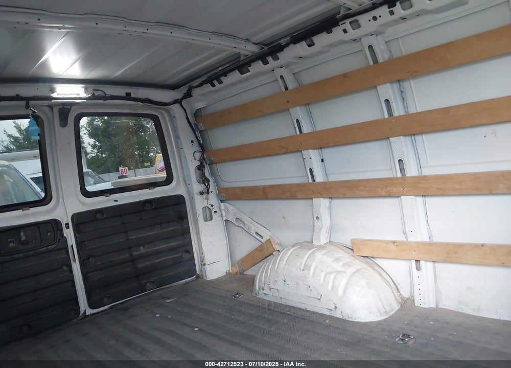 2020 GMC SAVANA CARGO RWD 2500 REGULAR WHEELBASE WORK VAN VIN: 1GTW7AFG0L1268593