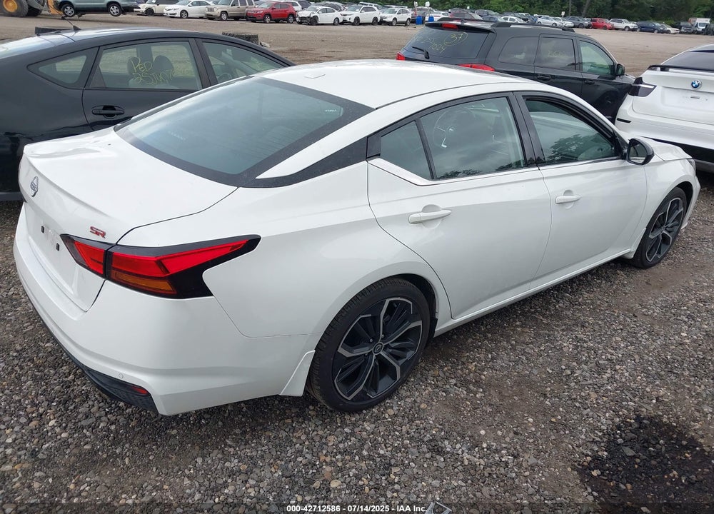 2024 NISSAN ALTIMA VIN: 1N4BL4CV6RN407857