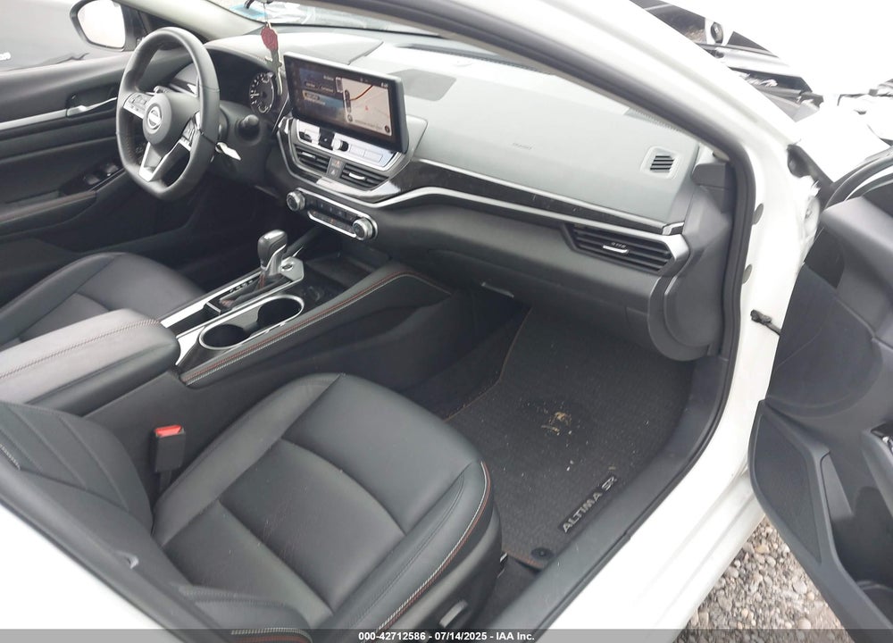 2024 NISSAN ALTIMA VIN: 1N4BL4CV6RN407857