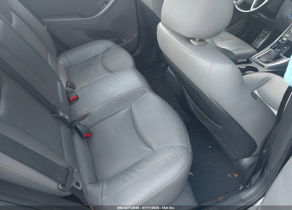 2015 HYUNDAI ELANTRA VIN: KMHDH4AH6FU422230