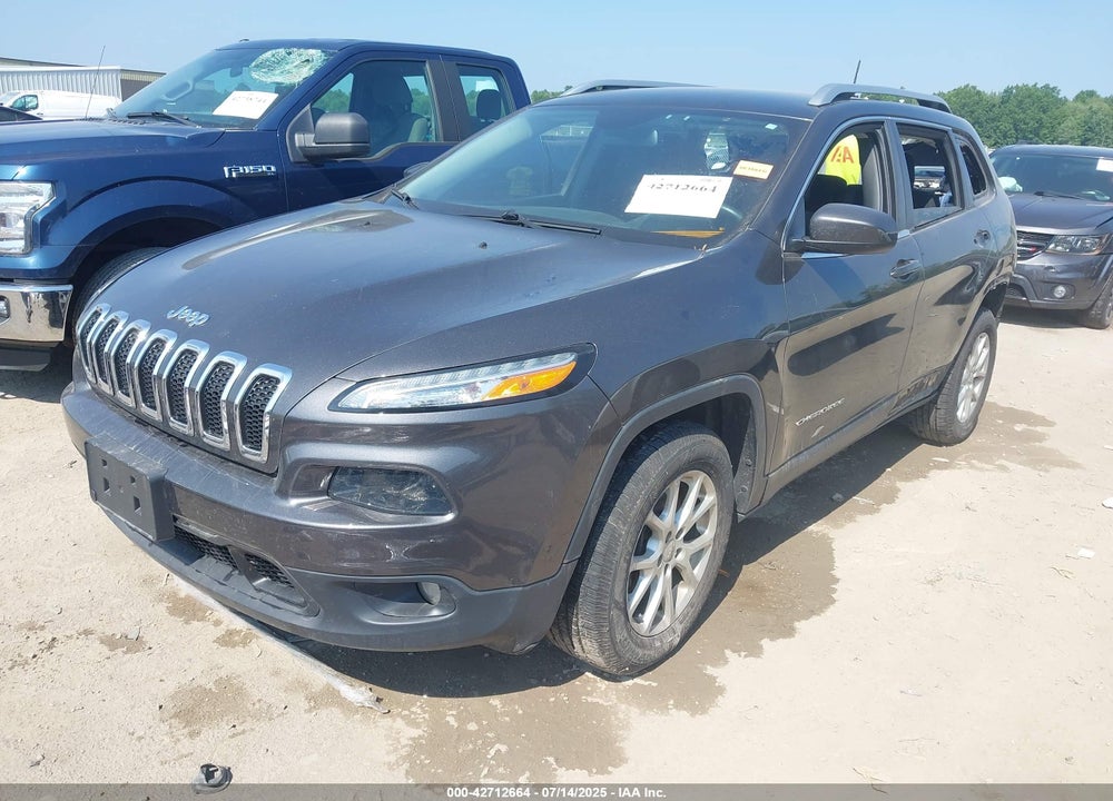 2016 JEEP CHEROKEE VIN: 1C4PJMCB4GW120472