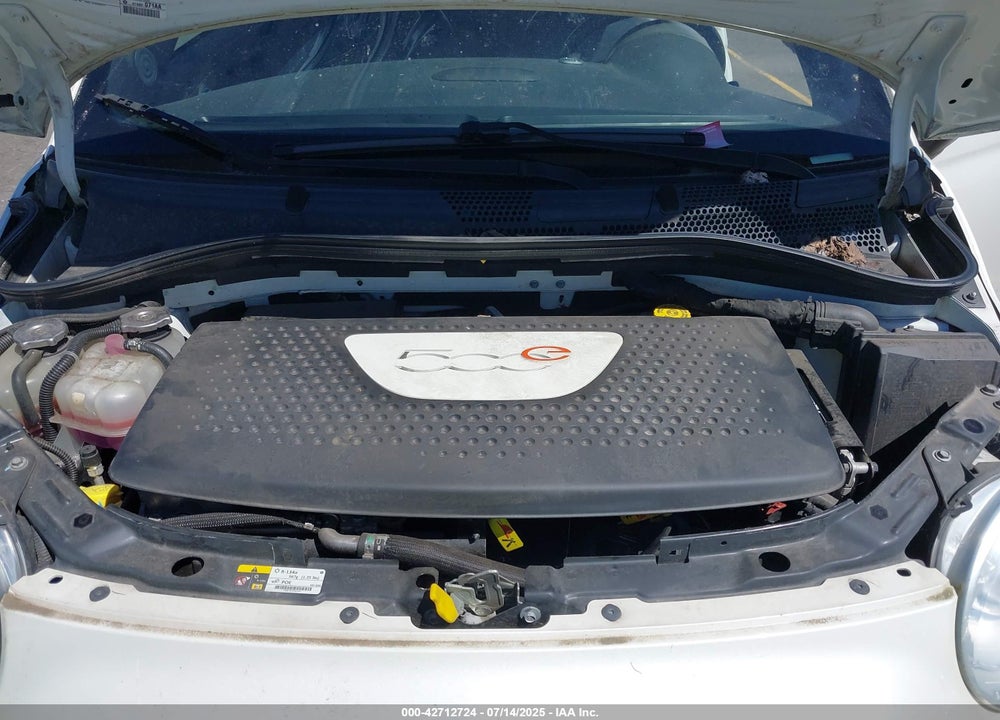 2014 FIAT 500E VIN: 3C3CFFGE3ET291138