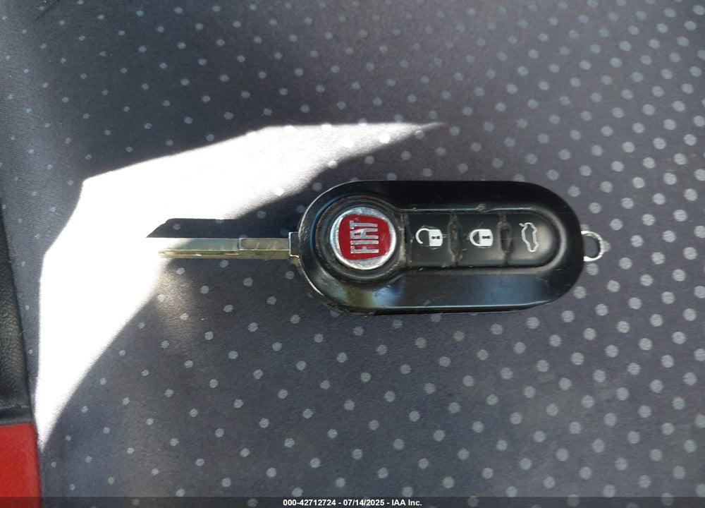 2014 FIAT 500E VIN: 3C3CFFGE3ET291138